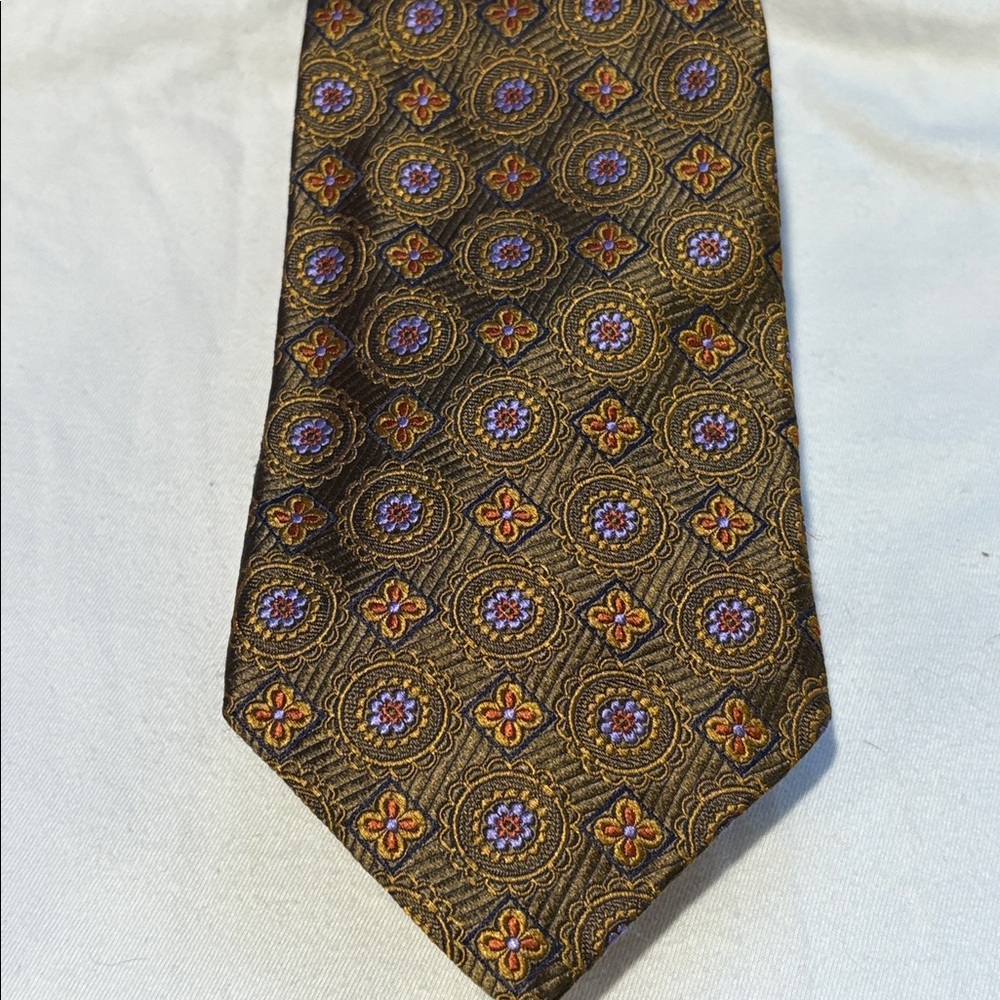 Robert Talbott Textured Brown and Gold Patterned Tie